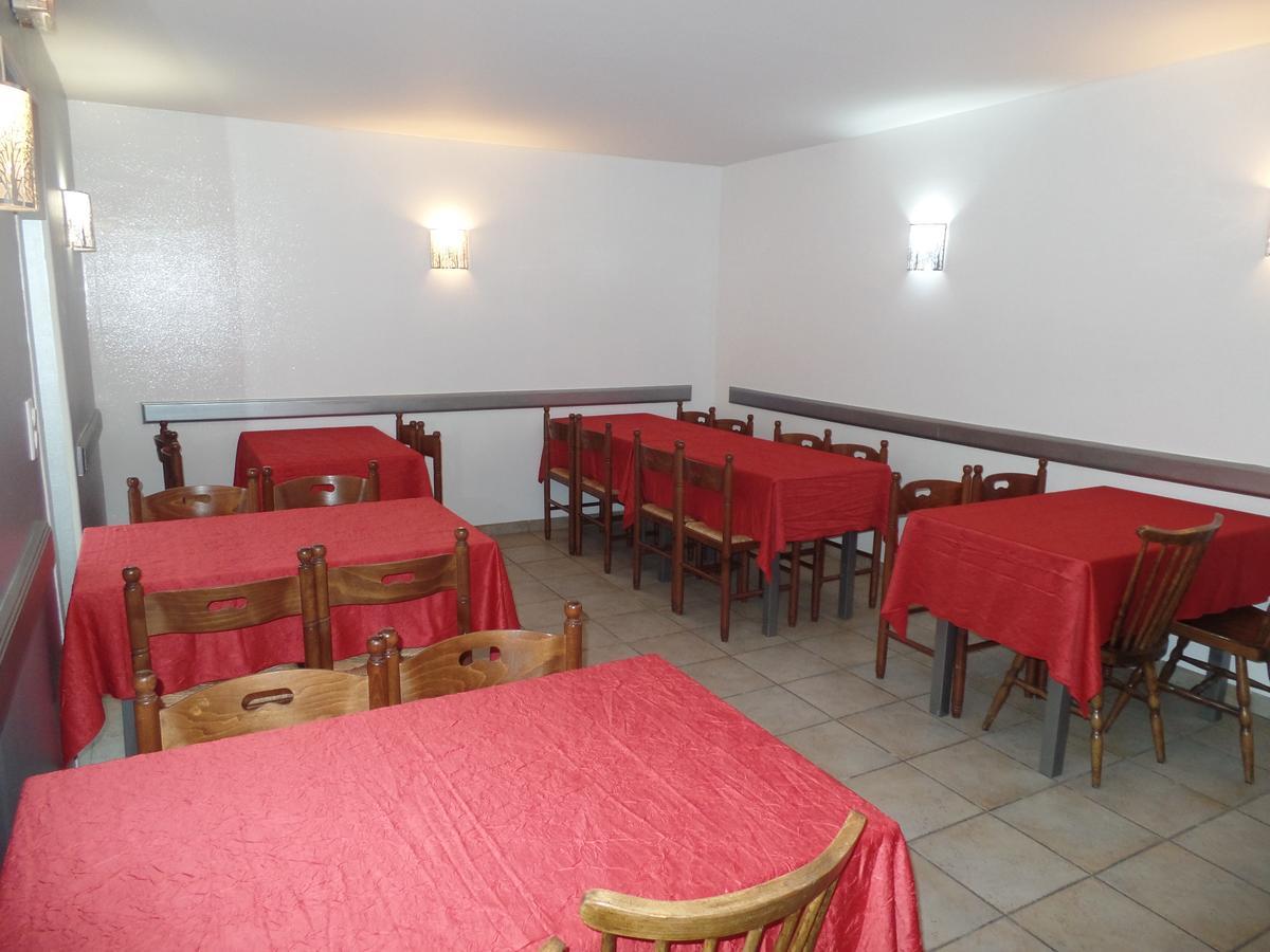 Auberge Saint Jacques Экстерьер фото